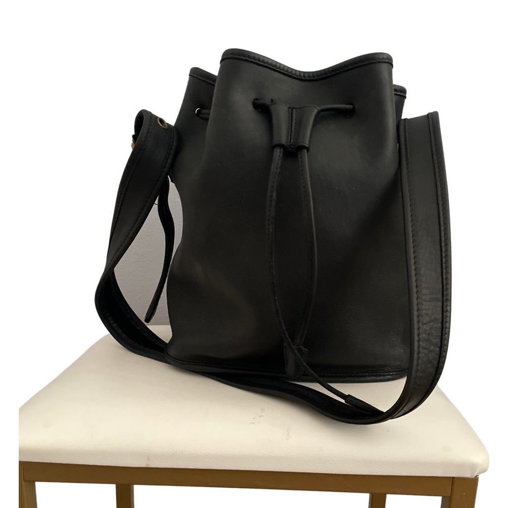 Authentic Vintage Coach Lula Legacy Shoulder Bag, Bucket Bag with Drawstrin